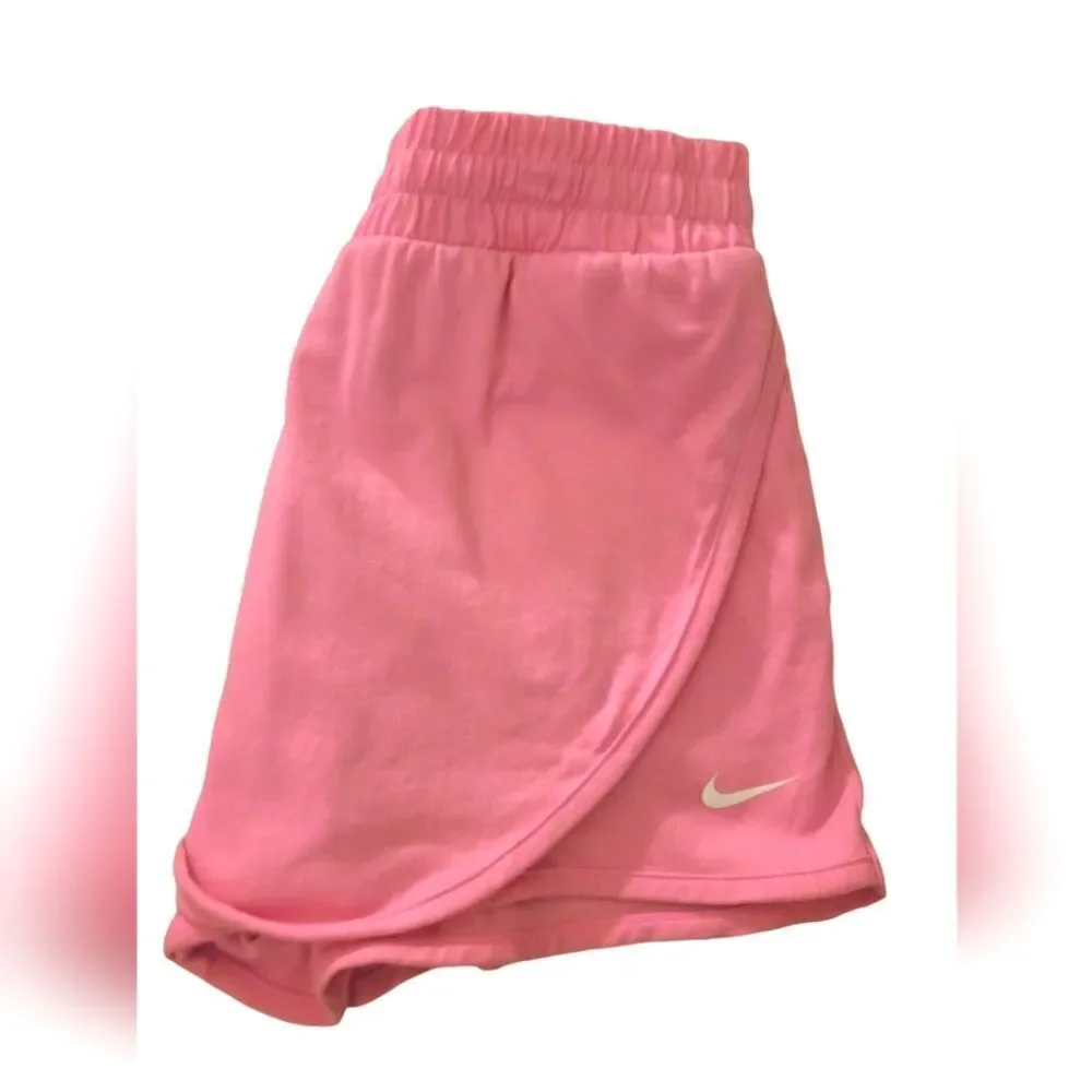 NWT Girls Nike breeze mid-rise skort
